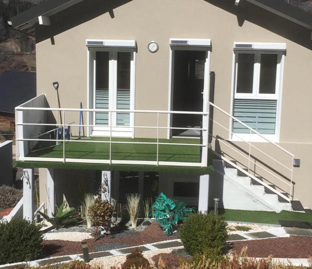 Stunning 4-Bed House In La Bourboule Villa Buitenkant foto