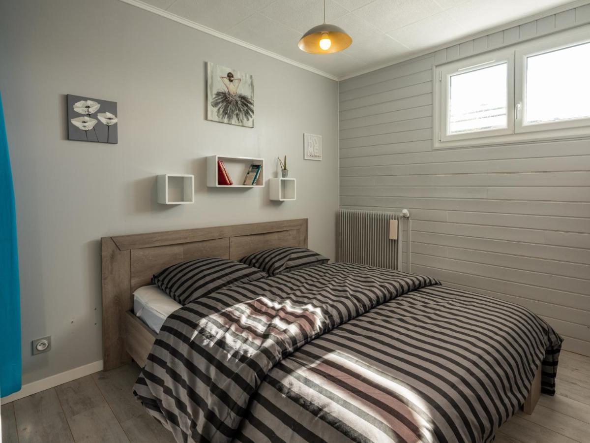 Stunning 4-Bed House In La Bourboule Villa Buitenkant foto