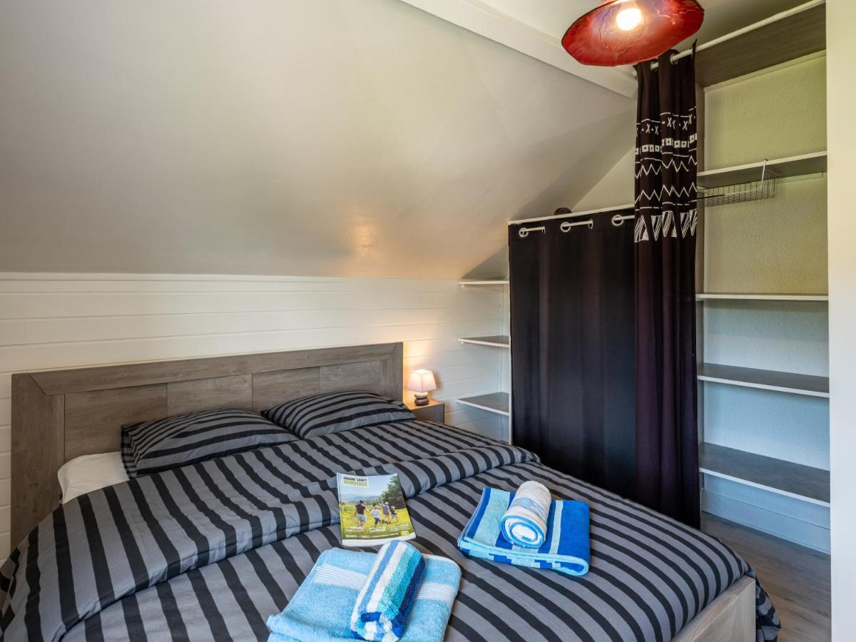 Stunning 4-Bed House In La Bourboule Villa Buitenkant foto
